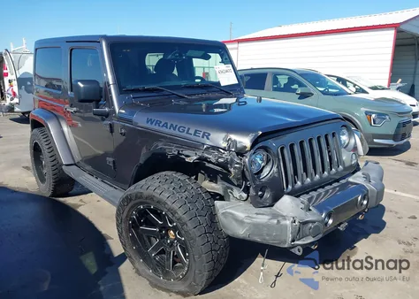 2017 Jeep Wrangler Sahara 4X4 z USA, uszkodzony, nr VIN 1C4AJWBGXHL511384